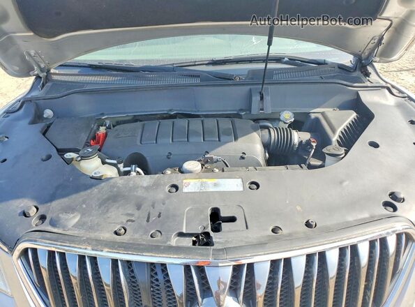 5GAKRBKD4HJ208335 2017 BUICK ENCLAVE Silver Vista del compartimento del motor