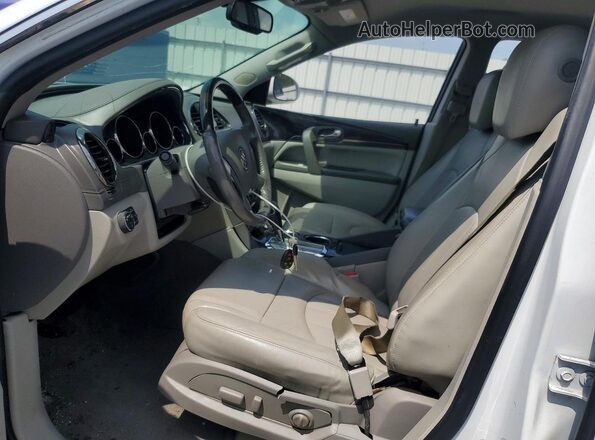 5GAKRBKD8HJ354298 2017 BUICK ENCLAVE White წინა სალონის ხედი