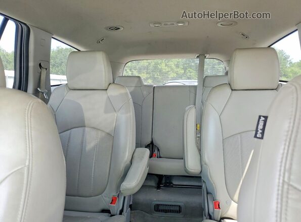 5GAKRBKD8HJ354298 2017 BUICK ENCLAVE White უკანა სავარძლების ხედი