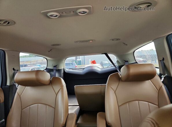 5GAKRBKD9GJ300295 2016 BUICK ENCLAVE Gold Vista de los asientos traseros