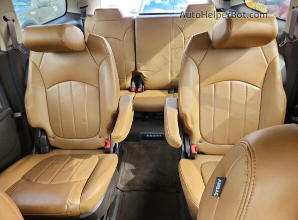 5GAKVCKD5HJ178442 2017 BUICK ENCLAVE Коричневый Вид задних сидений