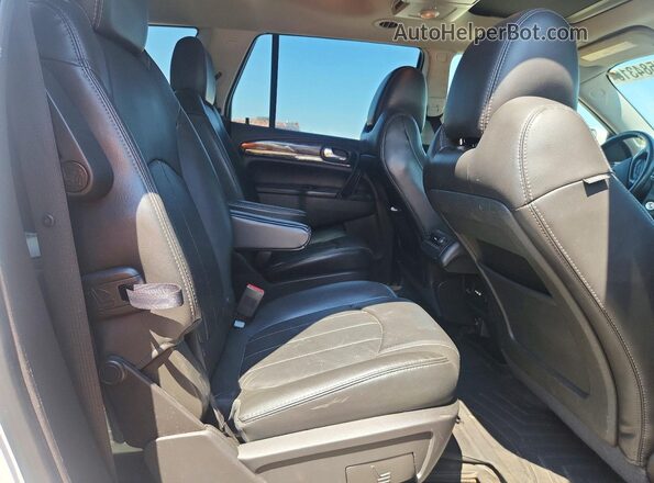 5GAKVCKD8HJ165605 2017 BUICK ENCLAVE White Rear interior view