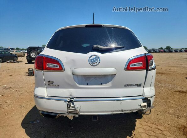 5GAKVCKD8HJ165605 2017 BUICK ENCLAVE White Rear view
