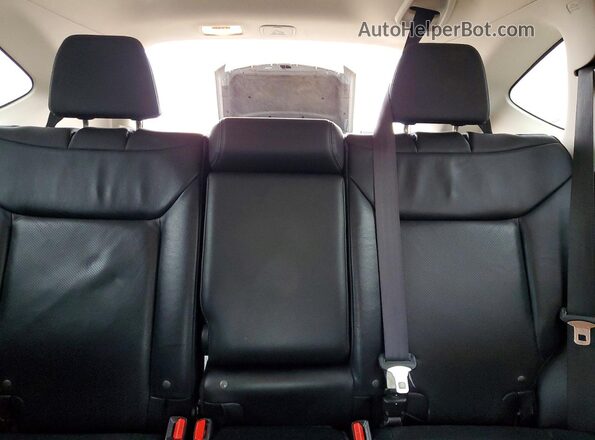 5J6RM3H98GL008706 2016 HONDA CR-V Burgundy Rear seats view