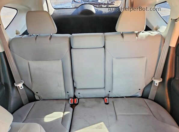5J6RM4H33GL116488 2016 HONDA CR-V Gray Rear seats view