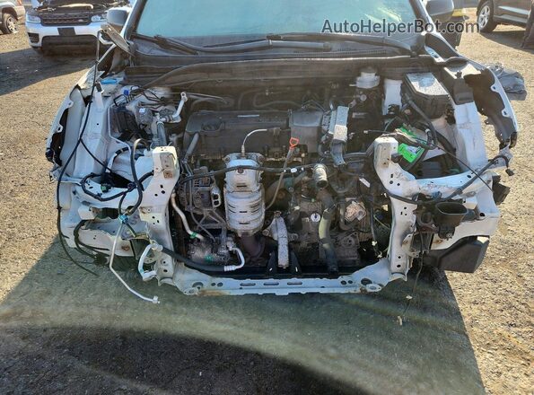 5J6RM4H34GL139052 2016 HONDA CR-V White Вид задньої частини салону