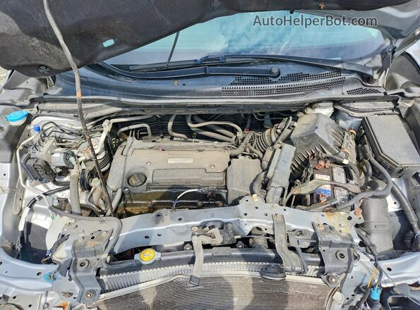 5J6RM4H35GL126133 2016 HONDA CR-V Silver Widok komory silnika