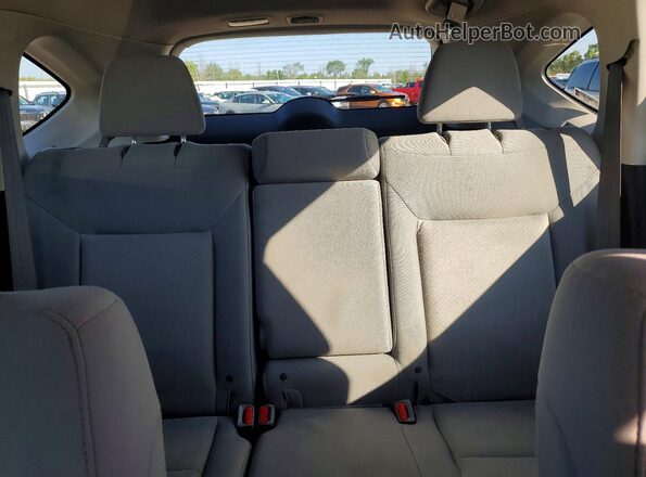 5J6RM4H37GL138025 2016 HONDA CR-V Gray Widok tylnych siedzeń
