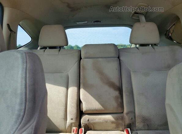 5J6RM4H47GL025829 2016 HONDA CR-V Blue Rear seats view