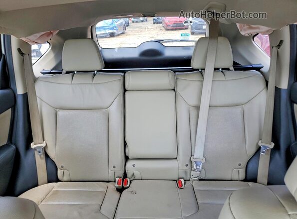 5J6RM4H72GL063527 2016 HONDA CR-V White Vista de los asientos traseros