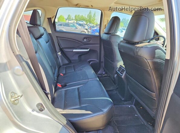 5J6RM4H98GL807164 2016 HONDA CR-V Silver Rear interior view