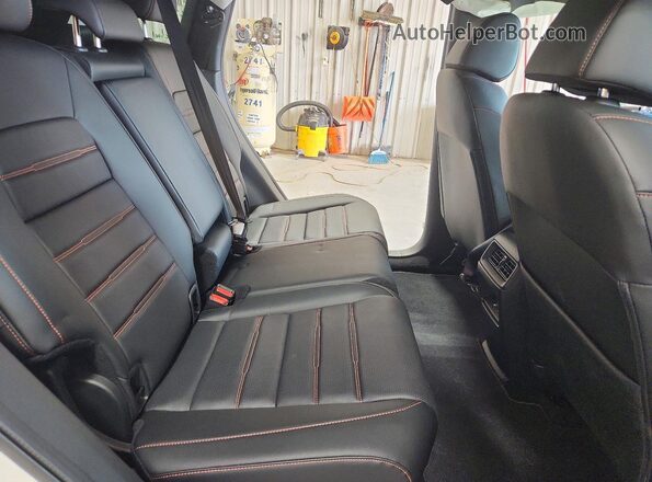 5J6RS6H87TL028468 2026 HONDA CR-V White Հետևի նստատեղերի տեսք