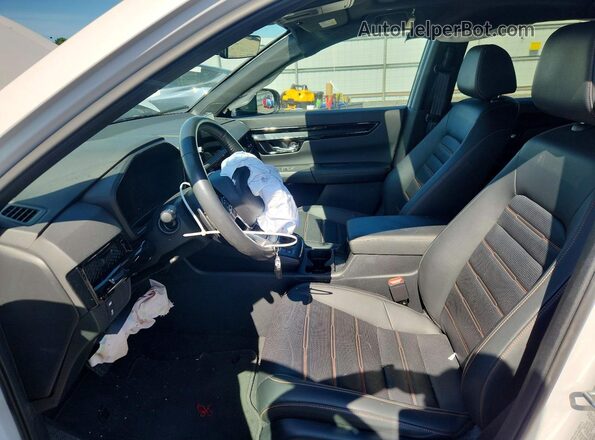 5J6RS6H96PL007478 2023 HONDA CR-V White Front interior view