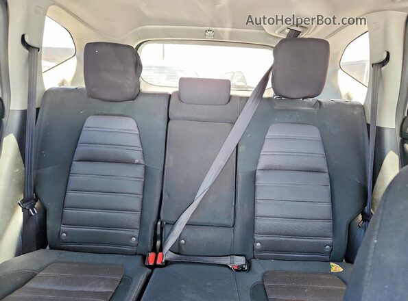 5J6RW1H58JA005304 2018 HONDA CR-V Silver Rear seats view