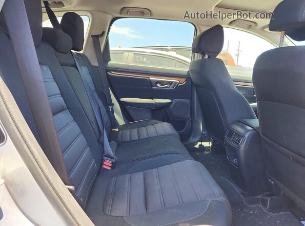 5J6RW1H58JA005304 2018 HONDA CR-V Silver Rear interior view