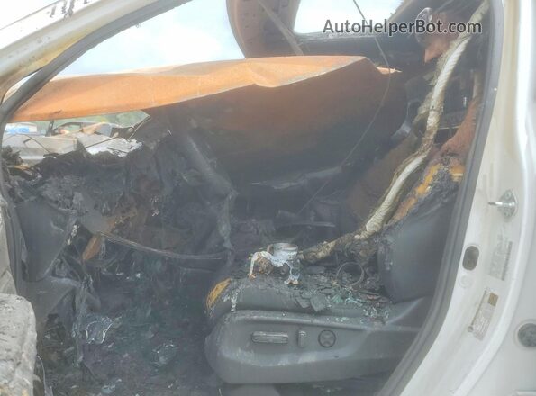 5J6RW1H84NA014727 2022 HONDA CR-V White Front interior view