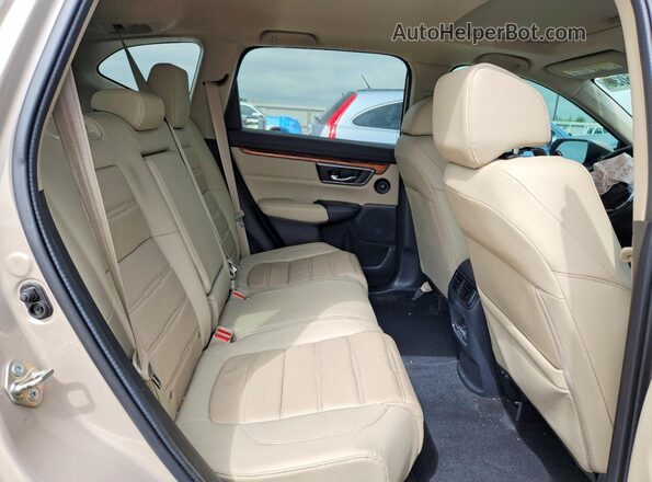 5J6RW1H86JL008085 2018 HONDA CR-V Tan Widok wnętrza z tyłu