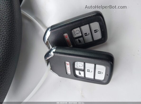 5J6RW2H52JL032993 2018 HONDA CR-V Белый Вид панели приборов