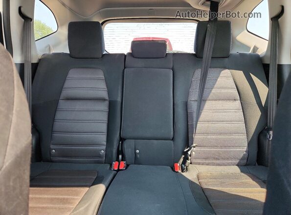5J6RW2H55JL011930 2018 HONDA CR-V White Vista de los asientos traseros