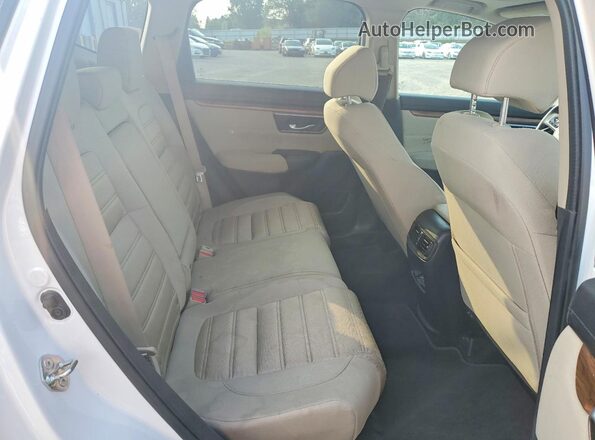 5J6RW2H55JL037430 2018 HONDA CR-V White Vista de los asientos traseros