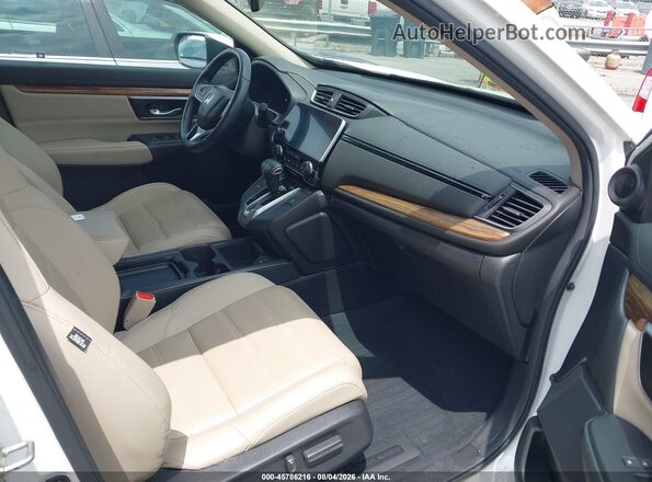 5J6RW2H82JL021082 2018 HONDA CR-V Белый Вид салона спереди