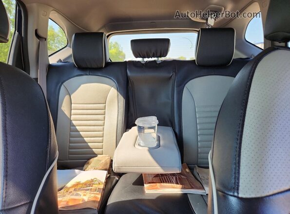 5J6RW2H88KL001775 2019 HONDA CR-V Blue Вид задніх сидінь