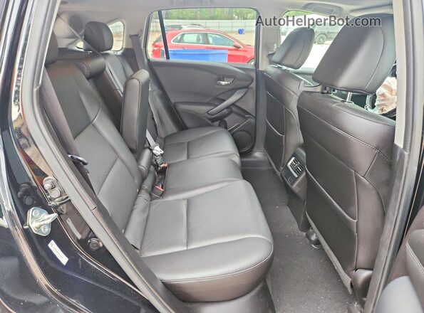 5J8TB3H70GL013609 2016 ACURA RDX Black Widok tylnych siedzeń