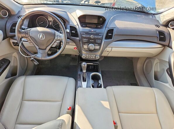 5J8TB4H38GL021797 2016 ACURA RDX Серебряный Вид панели приборов