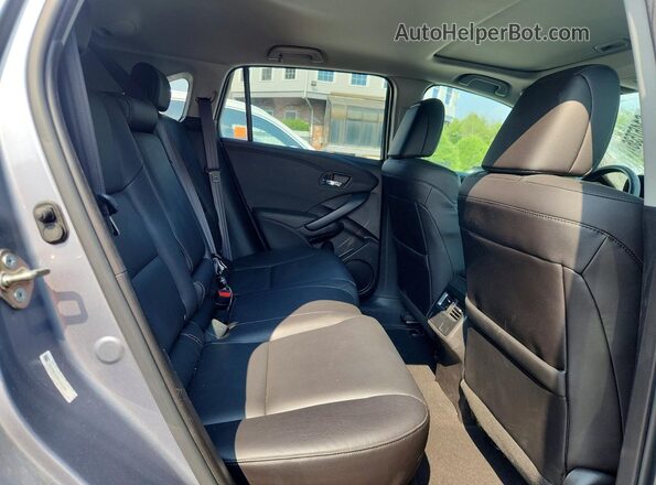 5J8TB4H39GL020366 2016 ACURA RDX Серый Вид задней части салона