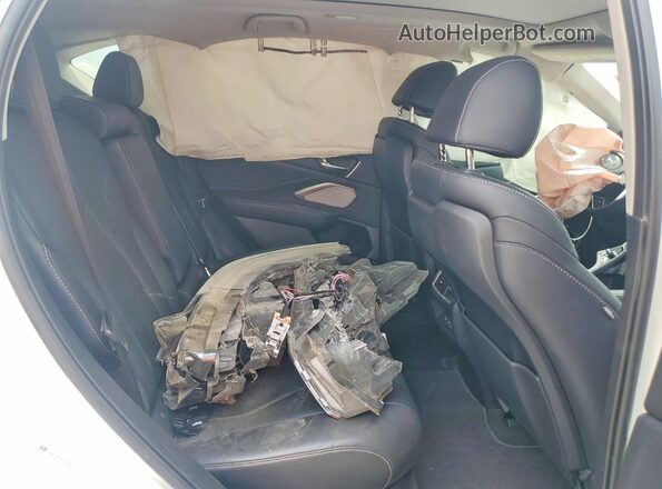 5J8TC1H53KL005027 2019 ACURA RDX White Widok wnętrza z tyłu