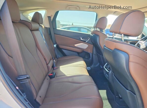 5J8TC1H70LL016683 2020 ACURA RDX Белый Вид задней части салона