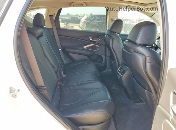 5J8TC2H36PL017572 2023 ACURA RDX White Вид задньої частини салону