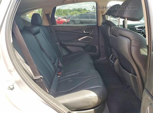 5J8TC2H39LL033162 2020 ACURA RDX Серебряный Вид задней части салона