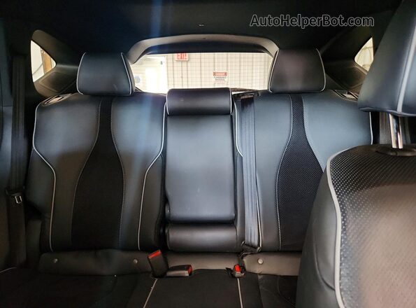 5J8TC2H64LL013699 2020 ACURA RDX Синий Вид задних сидений