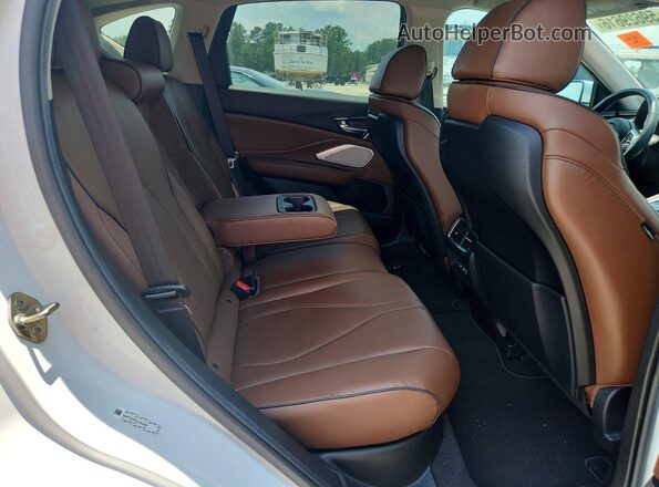 5J8TC2H72LL004301 2020 ACURA RDX White Вид задньої частини салону