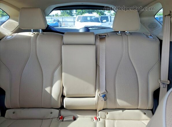 5J8TC2H72LL022345 2020 ACURA RDX White Vista de los asientos traseros