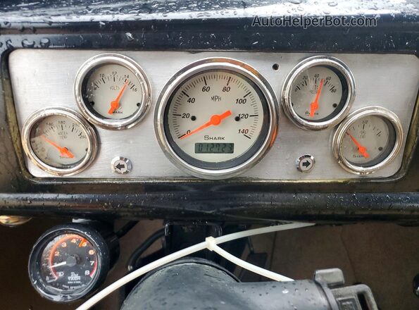 5JA0531580 1939 CHEVROLET UK Черный Вид щитка приборов