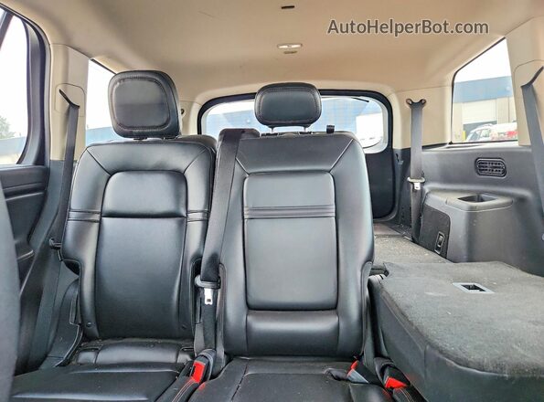 5LM5J0XC7NGL13007 2022 LINCOLN AVIATOR Gray უკანა სავარძლების ხედი