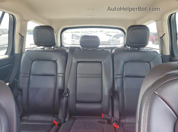 5LM5J6WC0RGL01601 2024 LINCOLN AVIATOR Black Հետևի նստատեղերի տեսք