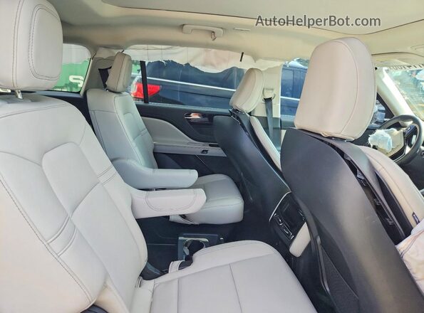 5LM5J6WC2SGL15957 2025 LINCOLN AVIATOR Black უკანა სალონის ხედი