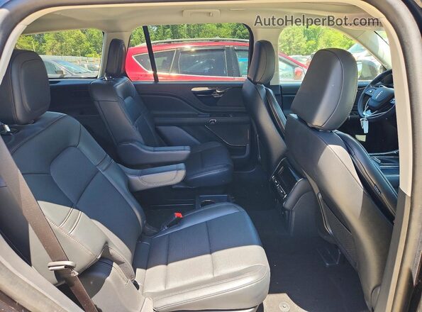5LM5J6XC4SGL16834 2025 LINCOLN AVIATOR Черный Вид задней части салона