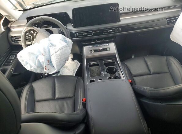 5LM5J6XC5TGL10817 2026 LINCOLN AVIATOR White Vista del salpicadero