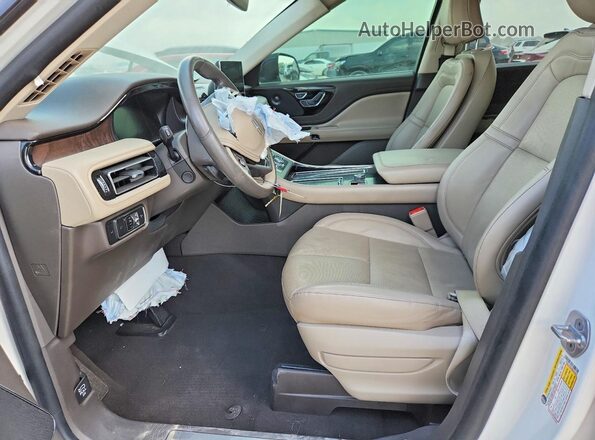 5LM5J7WC5NGL01934 2022 LINCOLN AVIATOR White წინა სალონის ხედი