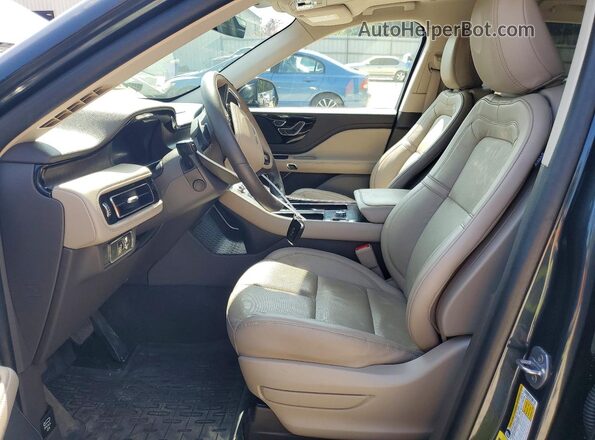 5LM5J7WC6RGL06405 2024 LINCOLN AVIATOR Gray Вид салону спереду