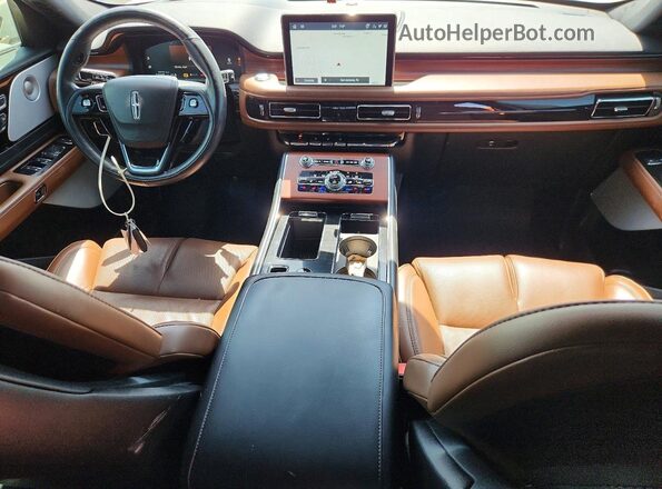 5LM5J7WC9NGL12015 2022 LINCOLN AVIATOR Beige Dashboard view