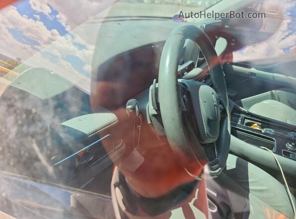 5LM5J7XC1MGL02432 2021 LINCOLN AVIATOR Gray Սարքավորումների վահանակի տեսք