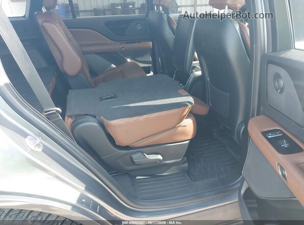 5LM5J7XC2NGL00870 2022 LINCOLN AVIATOR Gray VIN կոդի պիտակի տեսք