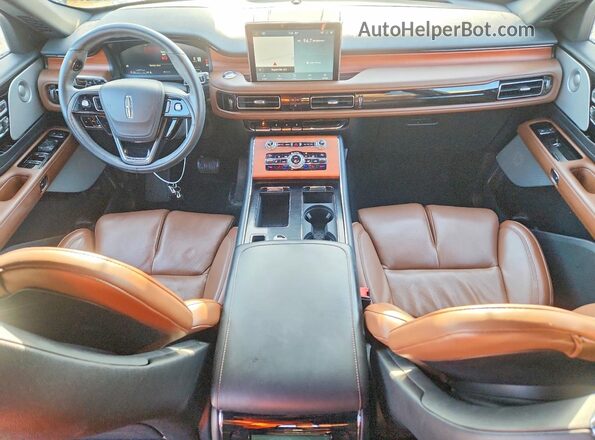5LM5J7XC3LGL17383 2020 LINCOLN AVIATOR Black Dashboard view