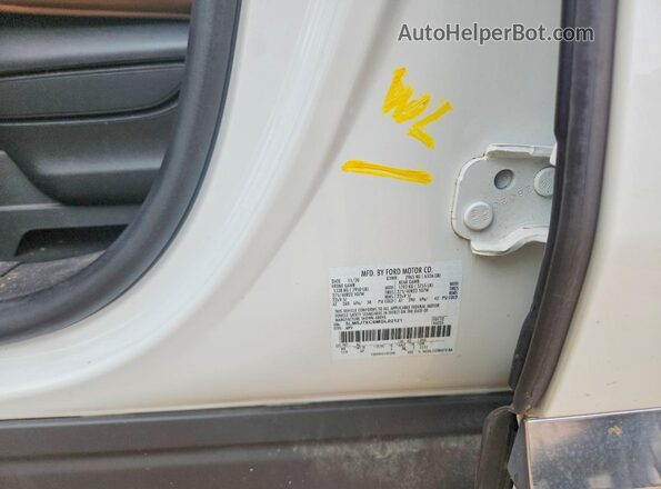 5LM5J7XC6MGL02121 2021 LINCOLN AVIATOR White VIN sticker view