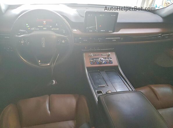 5LM5J7XC7LGL32632 2020 LINCOLN AVIATOR Белый Вид панели приборов